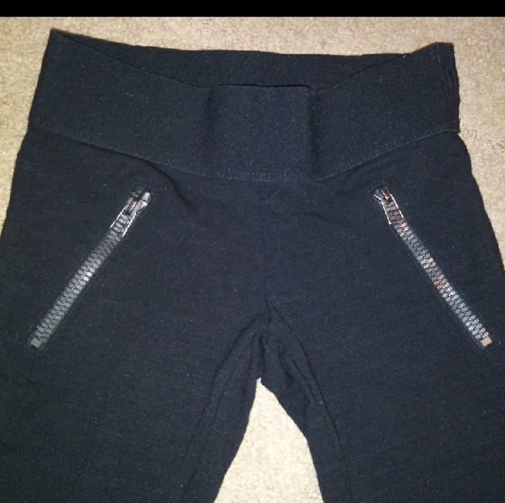 New Xs leggings